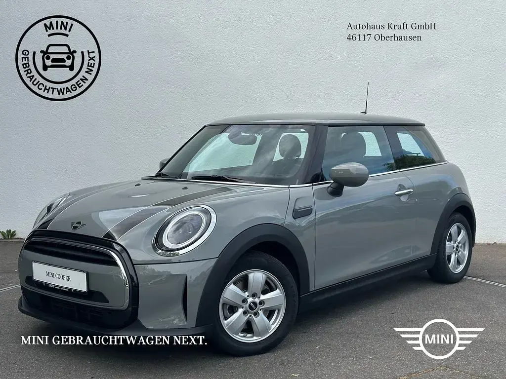 Gebraucht Mini Cooper Essential 136 PS (100 kW) 2022 Grau Kleinwagen