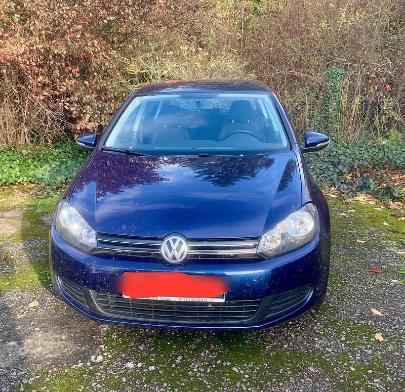 Blau Gebraucht 2010 VW Golf VI Comfortline Limousine | 3.500 € (Guter Preis) - Bild 1/4