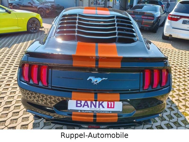 Second-hand Ford Mustang 314 CP (230 kW) 2019 Negru