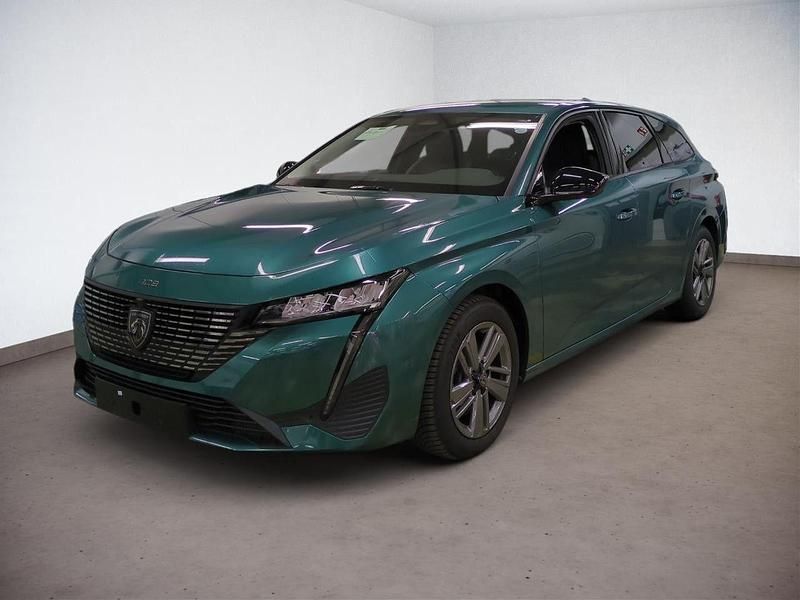 Blau Gebraucht 2024 Peugeot 308 SW Allure Kombi | 23.993 € - Bild 1/4