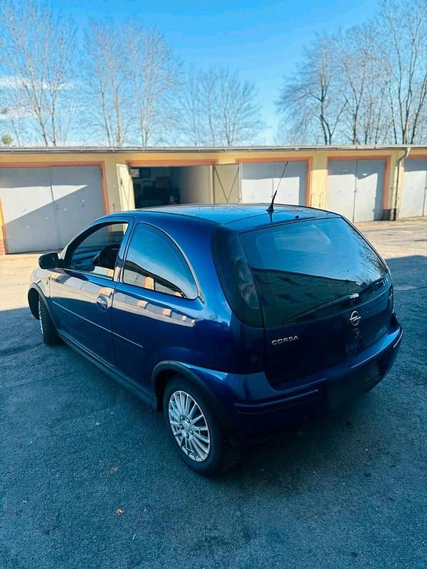 Gebraucht Opel Corsa 75 PS (55 kW) 2002 Kleinwagen