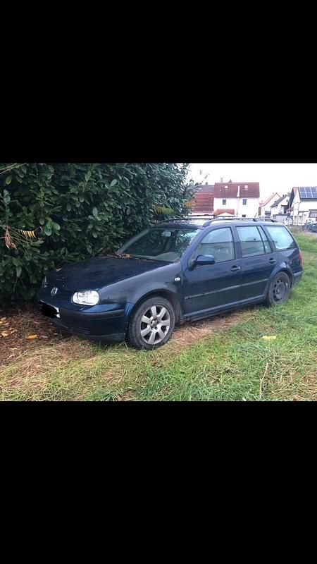 Gebraucht VW Golf IV 116 PS (85 kW) 2001 Blau Kombi