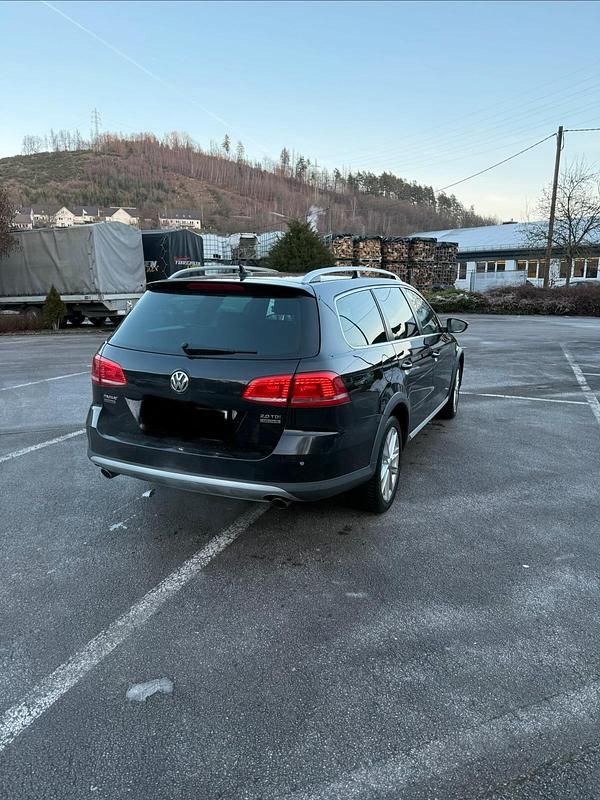 Gebraucht VW Passat Alltrack 177 PS (130 kW) 2014 Schwarz Kombi