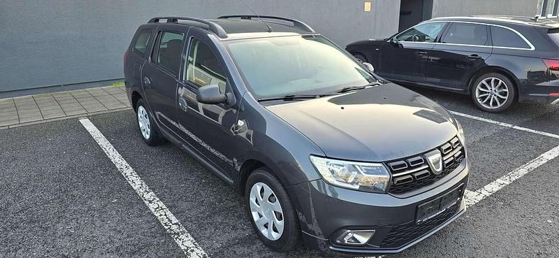 Gebraucht Dacia Logan Ambiance 73 PS (53 kW) 2017 Grau "comete" Kombi