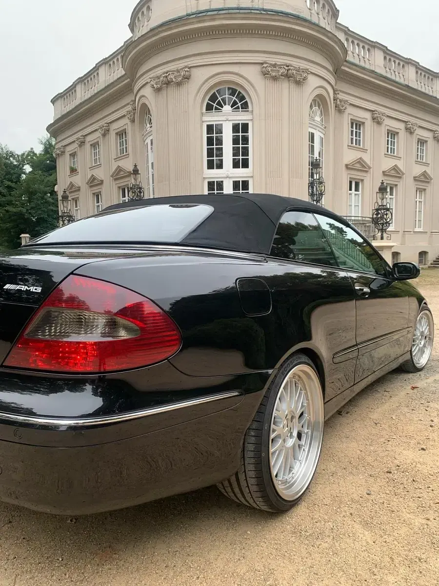 Gebraucht Mercedes CLK320 224 PS (164 kW) 2006 Schwarz Cabrio