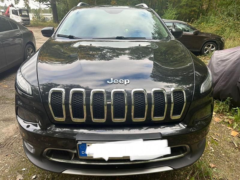 Schwarz Gebraucht 2015 Jeep Cherokee SUV | 9.200 € (Guter Preis) - Bild 1/4