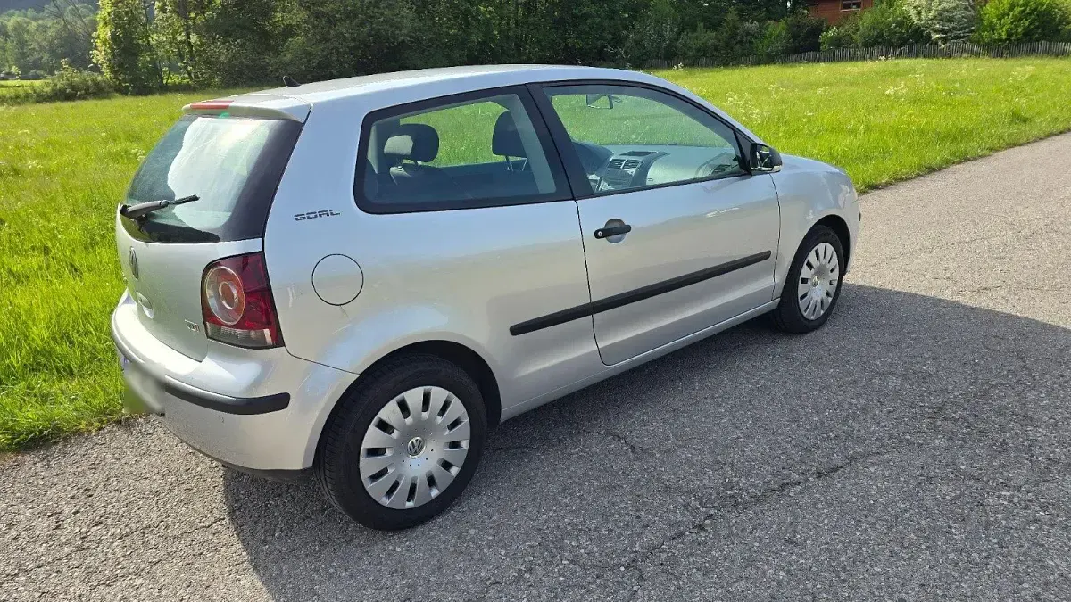 Używany VW Polo Edition 84 KM (61 kW) 2006 Srebrny Hatchback
