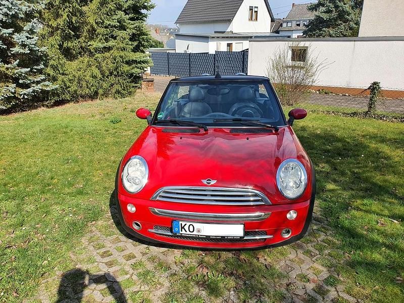Gebraucht Mini Cooper Cabriolet 116 PS (85 kW) 2005 Rot Cabrio