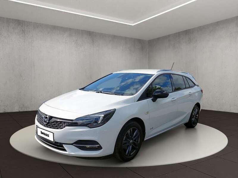 Schnee weiß (uni) Gebraucht 2022 Opel Astra Design & Tech Kombi | 14.950 € (Guter Preis) - Bild 1/4