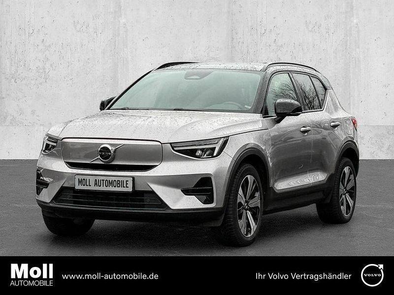 Grau Gebraucht 2022 Volvo XC40 Core SUV | 24.880 € (Superpreis) - Bild 1/4