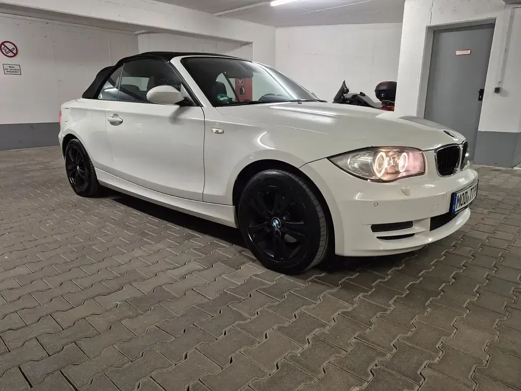 Gebraucht BMW 118 Cabriolet Performance 143 PS (105 kW) 2009 Weiß Cabrio