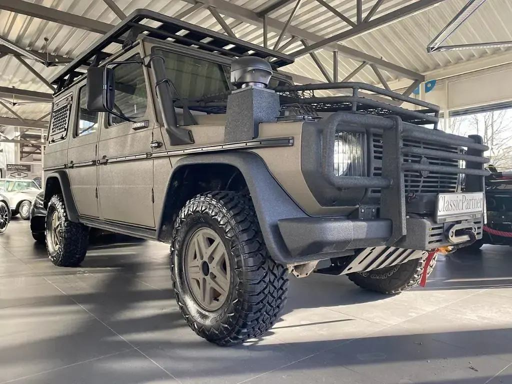 Gebraucht Mercedes G300 88 PS (64 kW) 1989 Beige SUV