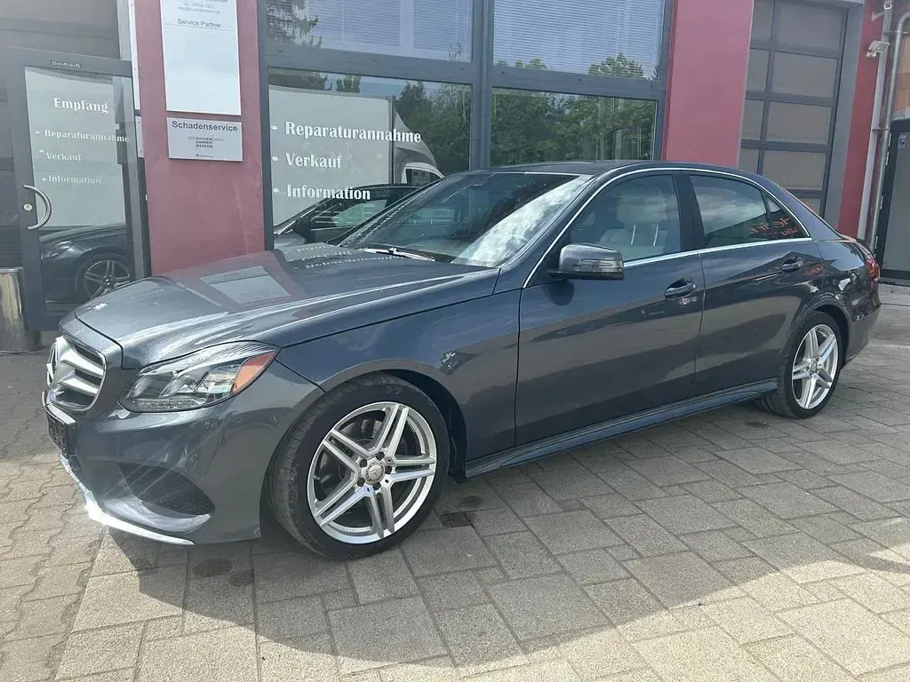 Gebraucht Mercedes E350 AMG 306 PS (225 kW) 2018 Grau Limousine