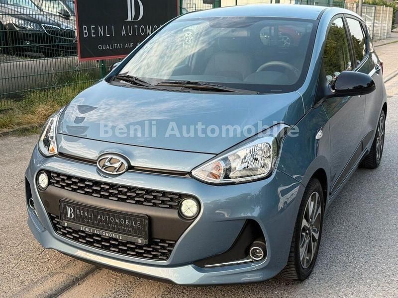 Blau Gebraucht 2018 Hyundai i10 Passion Plus Kleinwagen | 9.990 € (Fairer Preis) - Bild 1/4