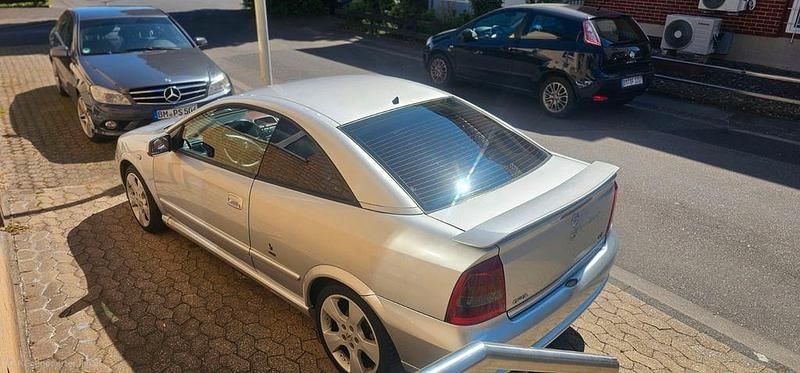 Gebraucht Opel Astra Sport 147 PS (108 kW) 2001 Grau Coupé