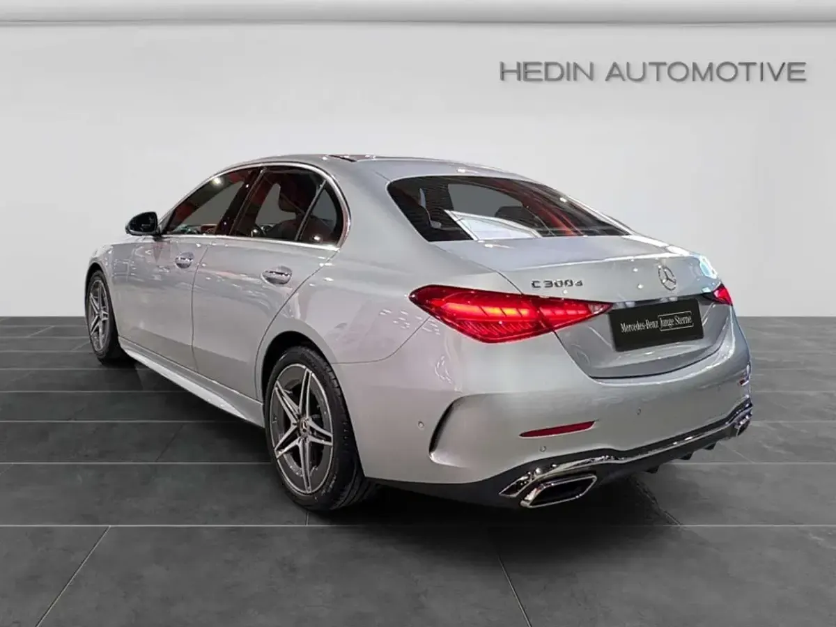 Gebraucht Mercedes C300 AMG 265 PS (194 kW) 2025 Silber Limousine