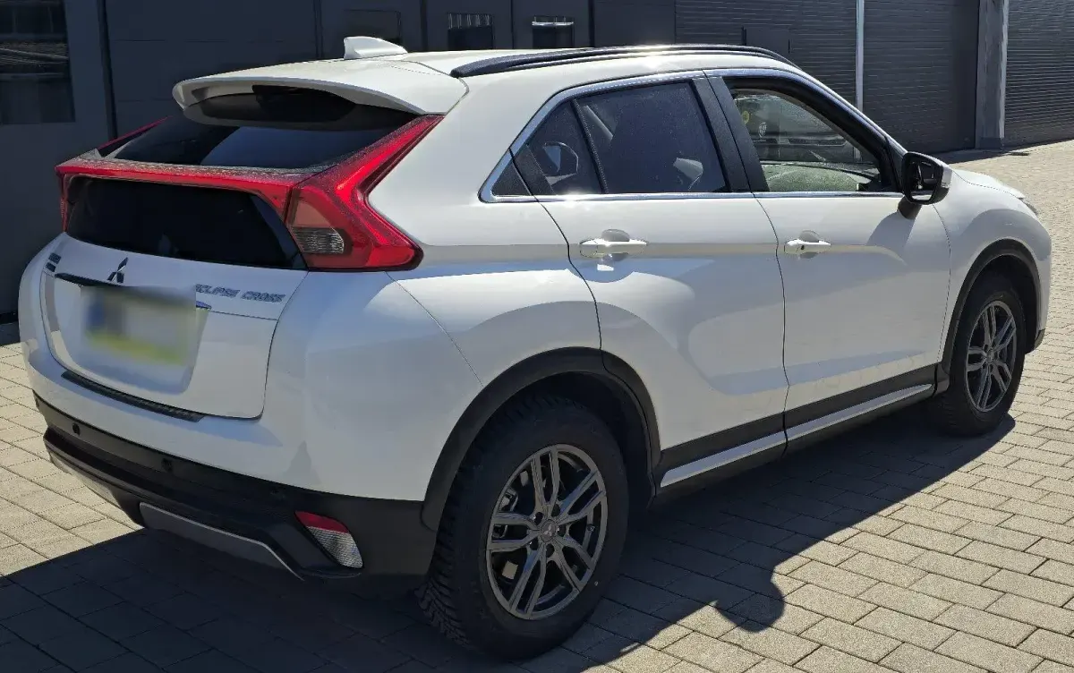 Gebraucht Mitsubishi Eclipse Cross 163 PS (119 kW) 2018 Weiß SUV