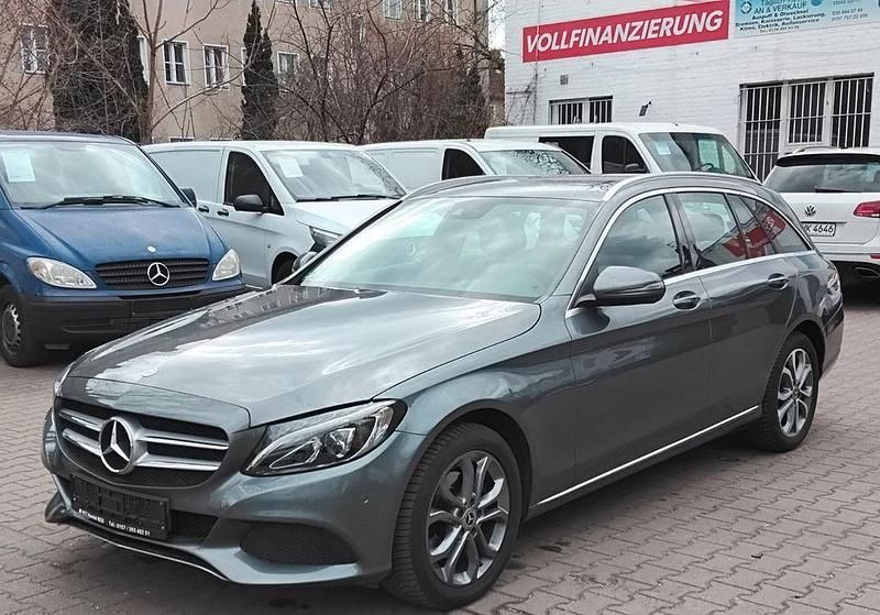 Gebraucht Mercedes C220 170 PS (125 kW) 2016 Grau Kombi