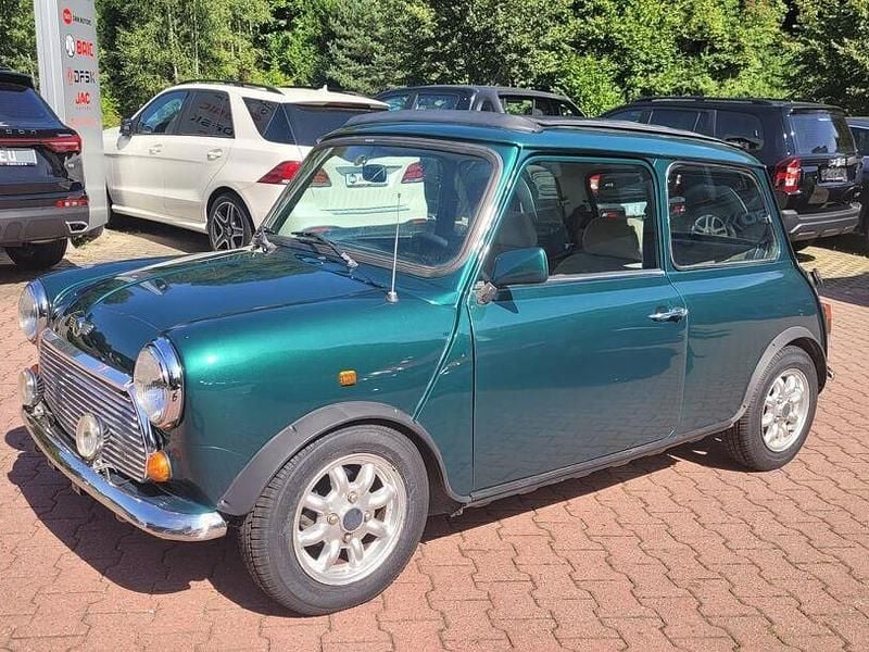 Britishgrün (metallic) Gebraucht 1996 Mini 1300 Kleinwagen | 8.990 € (Teuer) - Bild 1/4