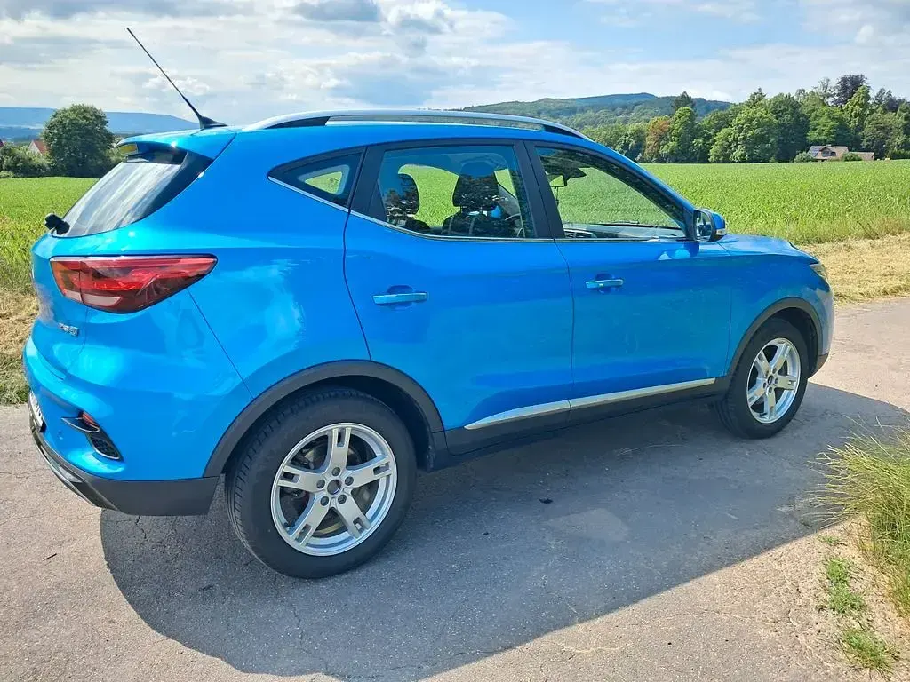 Gebraucht MG ZS Comfort 130 kW (177 PS) 2022 Blau SUV