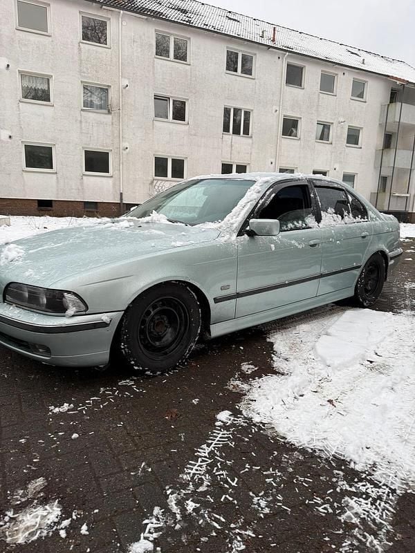 Gebraucht BMW 523 170 PS (125 kW) 1998 Grau Limousine