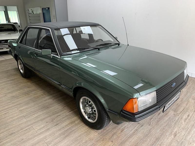 Grün Gebraucht 1981 Ford Granada Limousine | 13.900 € - Bild 1/4