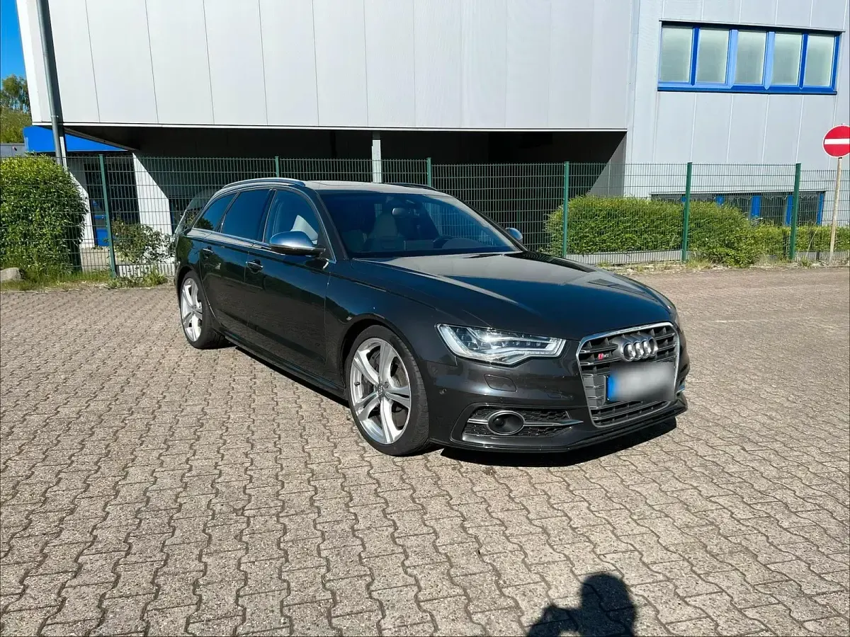 Gebraucht Audi S6 420 PS (308 kW) 2014 Grau Kombi