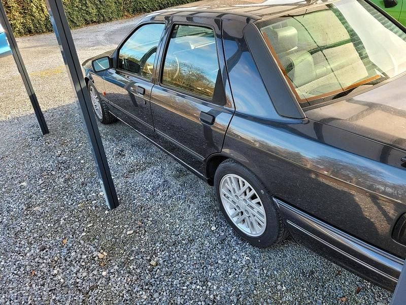 Gebraucht Ford Sierra RS 204 PS (150 kW) 1990 Grau Limousine