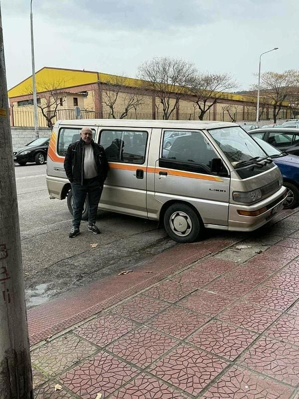 Gebraucht 1994 Mitsubishi L300 Van / Kleinbus | 10.500 € - Bild 1/2