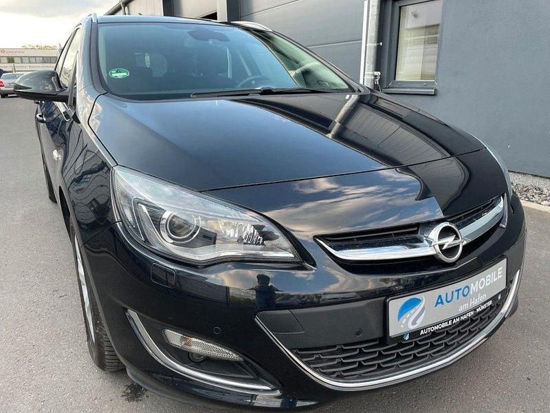 Gebraucht Opel Astra Exklusiv 140 PS (102 kW) 2016 Kombi
