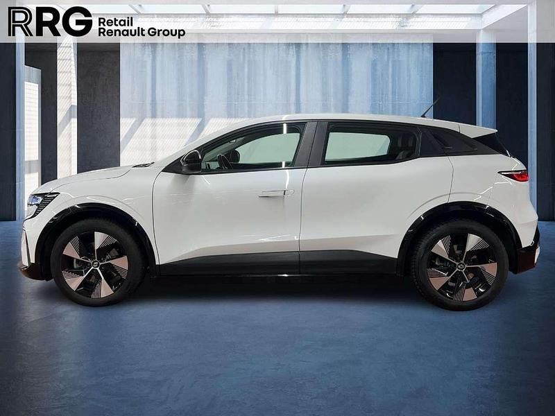 Gebraucht Renault Megane E-Tech Equilibre 96 kW (131 PS) 2022 Gletscherweiss Kleinwagen
