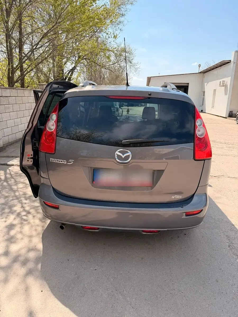Gebraucht Mazda MPV 150 PS (110 kW) 2006 Grau Van / Kleinbus