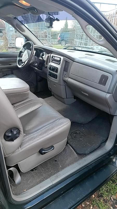 Gebraucht Dodge Ram 340 PS (250 kW) 2004 Schwarz Pickup