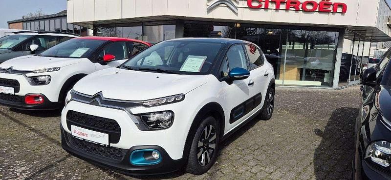 Gebraucht Citroën C3 Shine 110 PS (80 kW) 2022 Polar weiß/dach blau Kleinwagen