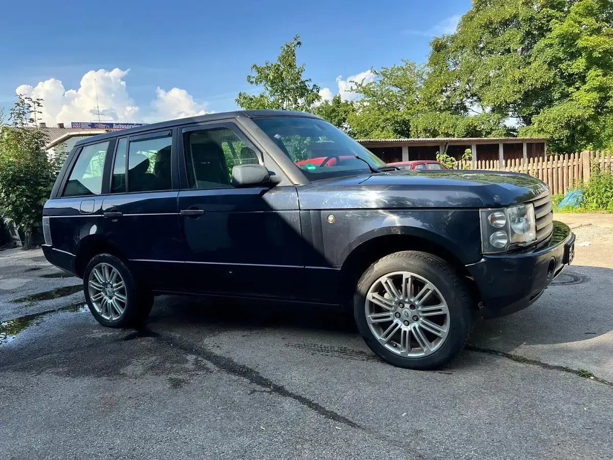 Gebraucht Land Rover Range Rover 286 PS (210 kW) 2004 Schwarz SUV