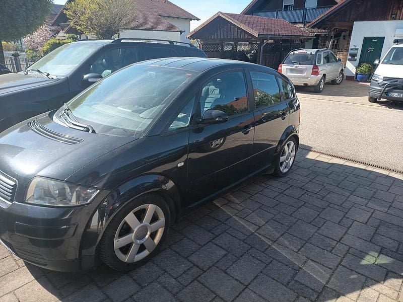 Usata Audi A2 95 CV (69 kW) 2005 Nero Utilitaria