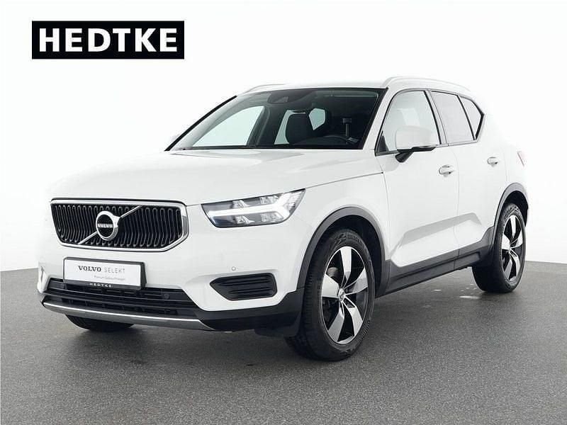 Ice white, solid / solid Gebraucht 2022 Volvo XC40 Momentum SUV | 23.990 € (Guter Preis) - Bild 1/4