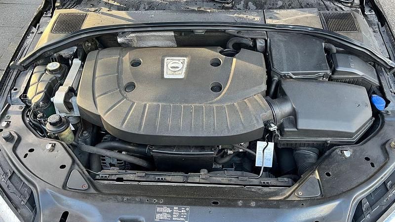 Gebraucht Volvo XC70 Summum 181 PS (133 kW) 2013 Schwarz Kombi