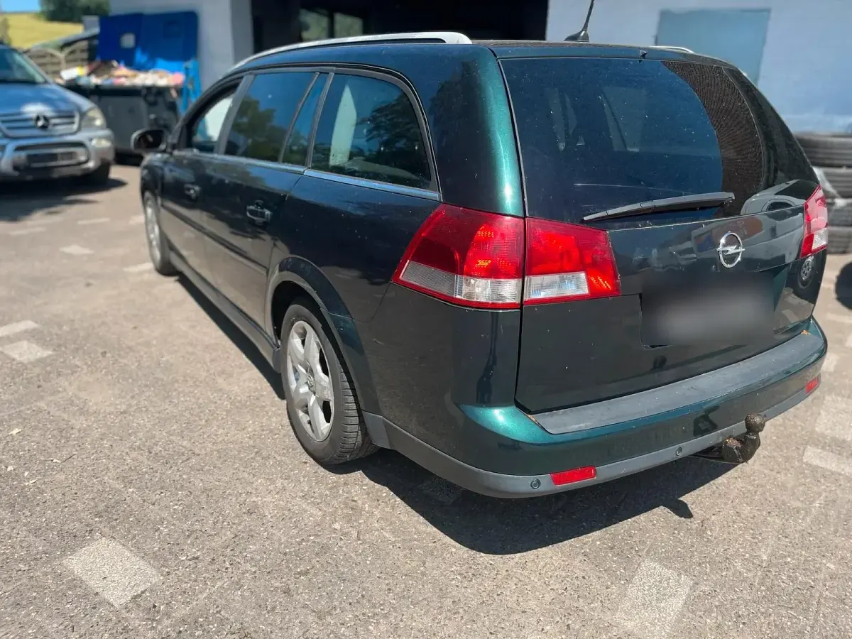 Gebraucht Opel Vectra 125 PS (91 kW) 2004 Grün Kombi