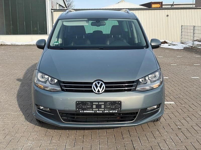Gebraucht VW Sharan Highline 140 PS (102 kW) 2010 Grau Van / Kleinbus