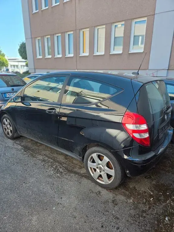 Gebraucht Mercedes A150 Classic 95 PS (69 kW) 2006 Schwarz Van / Kleinbus