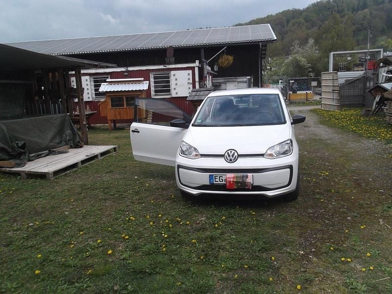 Gebraucht VW up! 60 PS (44 kW) 2017 Weiß Kleinwagen