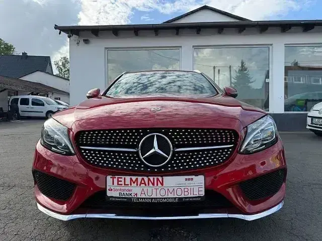 Gebraucht Mercedes C250 211 PS (155 kW) 2017 Rot Kombi