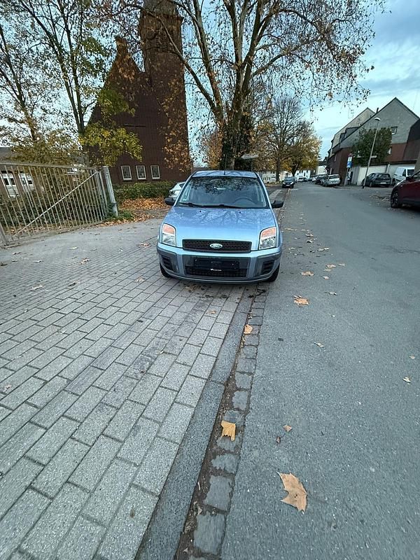 Silber Gebraucht 2007 Ford Fusion Limousine | 1.800 € (Guter Preis) - Bild 1/4