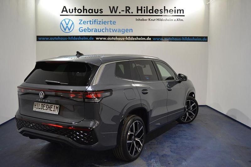 Gebraucht VW Tayron R-line 193 PS (141 kW) 2025 Grau SUV