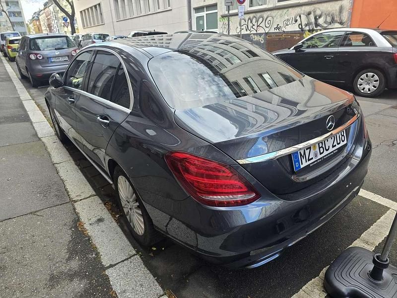 Gebraucht Mercedes C180 Exclusive 156 PS (114 kW) 2016 Limousine