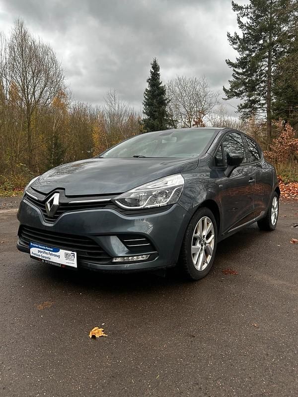 Gebraucht Renault Clio IV 120 PS (88 kW) 2018 Grau Kleinwagen
