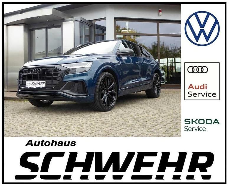 Blau Gebraucht 2022 Audi Q8 Ambiente SUV | 63.740 € (Etwas zu teuer) - Bild 1/4