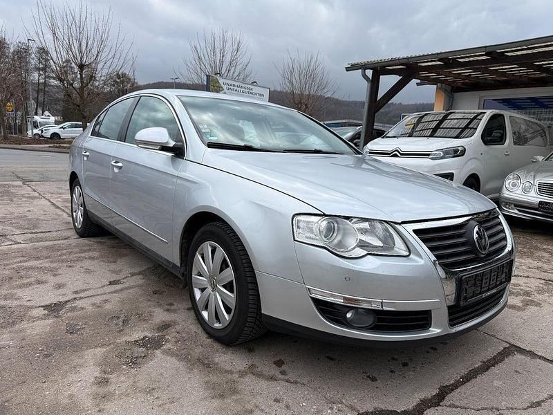Gebraucht VW Passat Comfortline 150 PS (110 kW) 2005 Silber Limousine