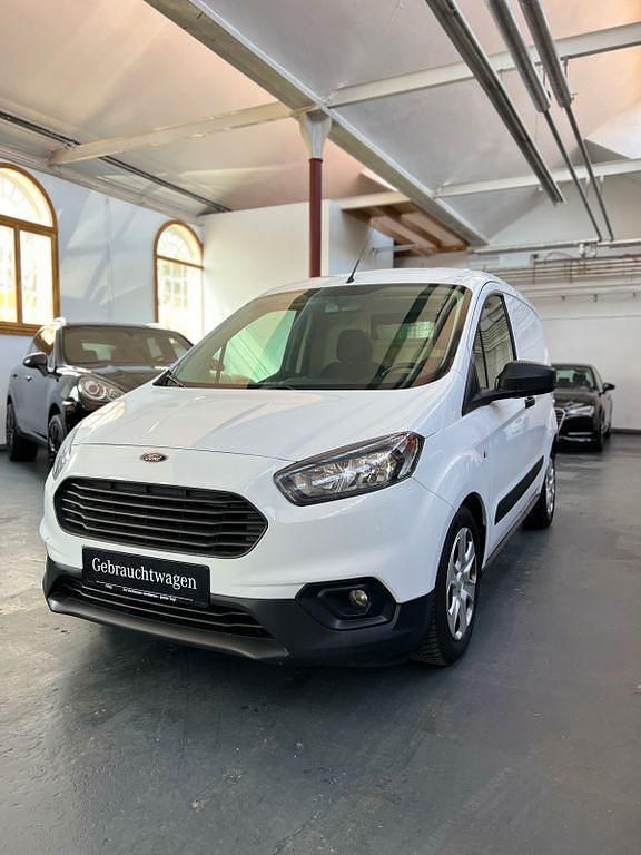 Weiß Gebraucht 2020 Ford Transit Trend Van / Kleinbus | 8.490 € (Fairer Preis) - Bild 1/4